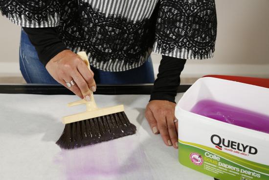 diy-tuto-quelyd-cocooning-chambre-decore-coller-emmanuelle-rivassoux-etape-6 diy-tuto-quelyd-cocooning-chambre-decore-coller-emmanuelle-rivassoux-etape-6